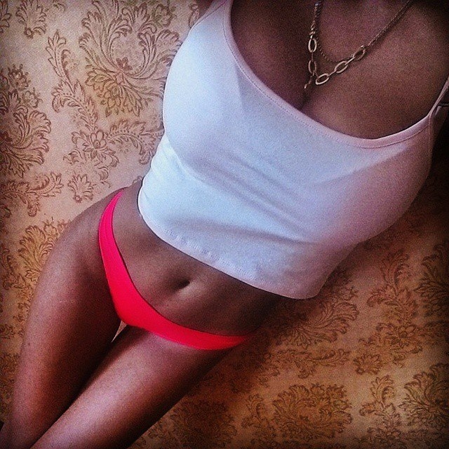 Анкета проститутки Валерия - город Усть-Уса, 22 года, №19469