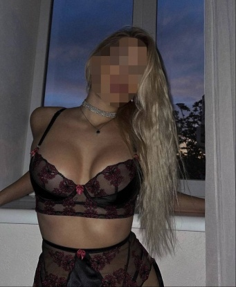 Анкета проститутки Юлия - город Усть-Уса, 22 года, №6386